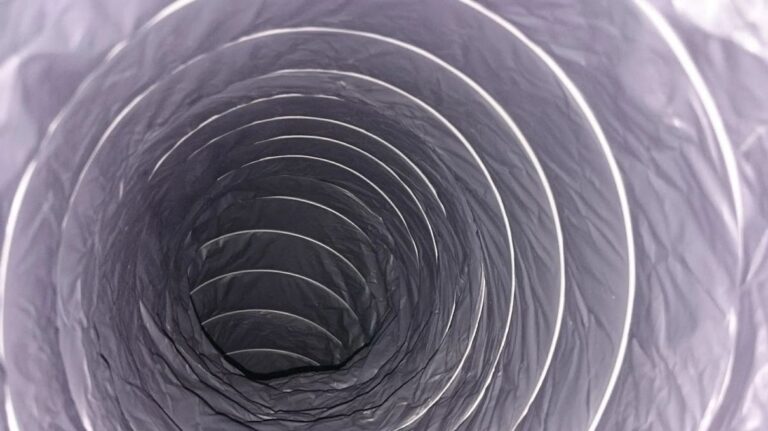 大阪府堺市　マンションダクト清掃　66室